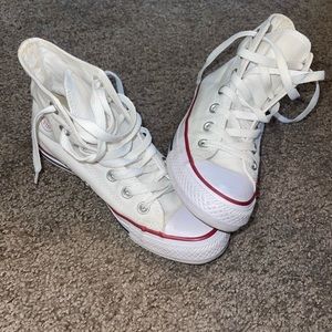 Womens high top converse size 5